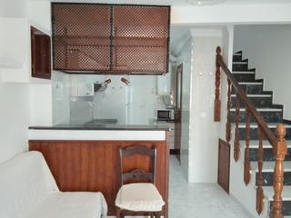 Casa en Ubrique. Casa de pueblo de dos plantas en buen estado.