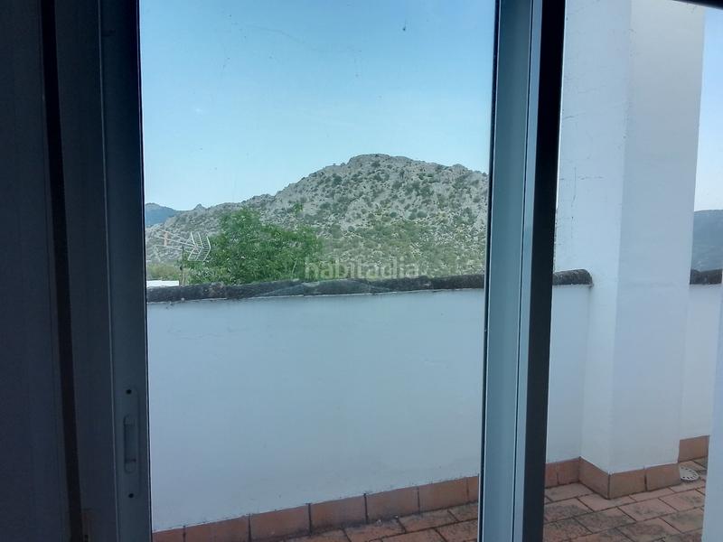 Foto 031f26a8-06eb-4c2c-8380-8b54cafd1849. Maison jumelée avec cheminée dans Benaocaz