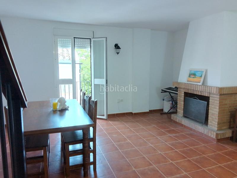 Foto 1bec108a-399d-4efa-8433-10df8b1d1e01. Maison jumelée avec cheminée dans Benaocaz