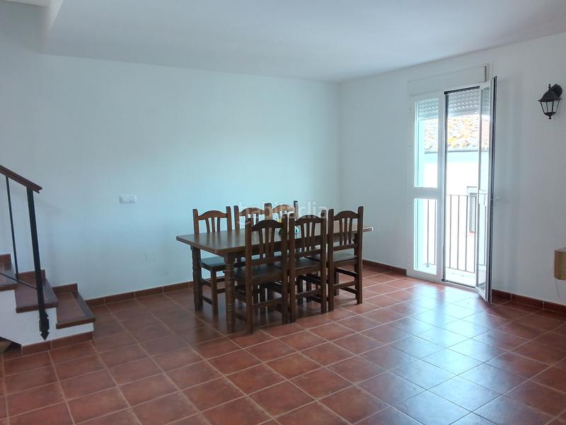 Foto c09bf35e-6c81-4674-beab-07938751e0eb. Maison jumelée avec cheminée dans Benaocaz