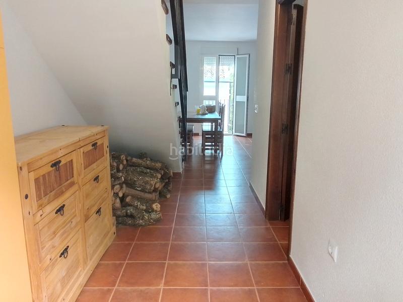 Foto ce425a48-4cd9-4472-9517-8d8e130c0233. Maison jumelée avec cheminée dans Benaocaz