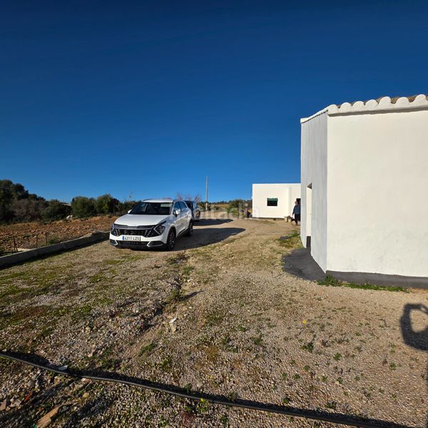 Foto c0c2159d-dacd-4a57-90e3-9edb1fa2e610. Finca rústica a Arcos de la Frontera