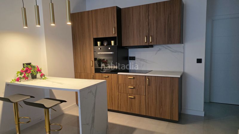 Foto 92e6a579-817b-4ba5-b2bc-4c1b8664b95b. Piso  en venta en Ubrique