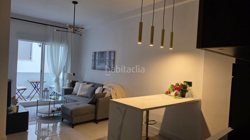 Foto e9999e4e-14c7-4c07-bf0d-3cd82bdc962d. Piso  en venta en Ubrique