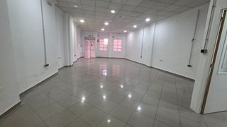 Business premise in Ubrique. Local comercial en venta en ubrique
