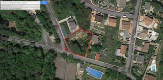 Terreny residencial a Calle ordenac riells 246. Muy bien ubicado!