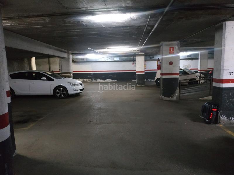 Foto a9193178-c43c-43cd-b4e2-22e31dedc4a2. Alquiler parking coche en calle sant felip 6 para coche pequeño y moto en Masnou (El)