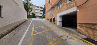 Miete Autoparkplatz in Calle capitans comellas 38. Economico, espaciosa