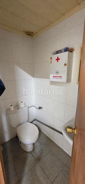 Foto 0ed392f1-9fa1-43ae-a9e6-b3d383c02ac8. Local comercial a Hostafrancs Barcelona