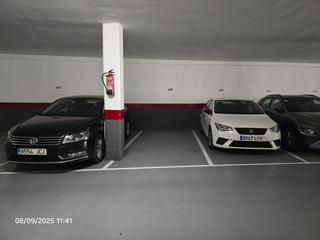 Autoparkplatz  Carrer del pegàs. Plaza aparcamiento en calle pegas de muy buena accesibilidad