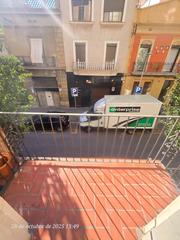 Affitto Appartamento  Calle carreras i candi 43. Luminoso piso con galería ideal despacho