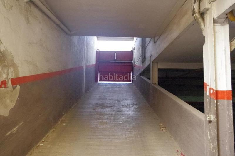 Foto 687f3f24-5068-4d41-b3c7-25a7875f9149. Alquiler parking coche en calle berenguer de palou 17 de fácil acceso en Barcelona