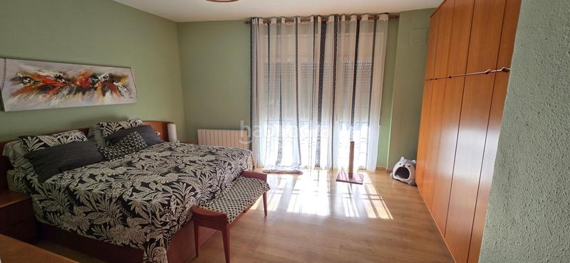 Foto 8d1b2c0c-f9fa-40c0-82f4-92a973f824ba. Semi detached house with heating parking in Santa Perpètua de Mogoda