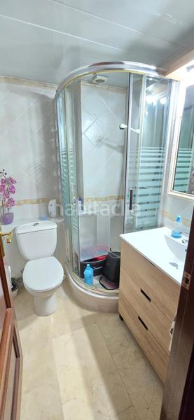 Foto ceefe5f7-3157-4424-8dc9-13325ee810ca. Semi detached house with heating parking in Santa Perpètua de Mogoda