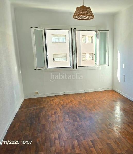 Foto 12d0cbbb-15e0-47f6-a95c-4adfb390b691. Piso magnífico piso muy soleado con ascensor! en Sant Andreu de Palomar Barcelona