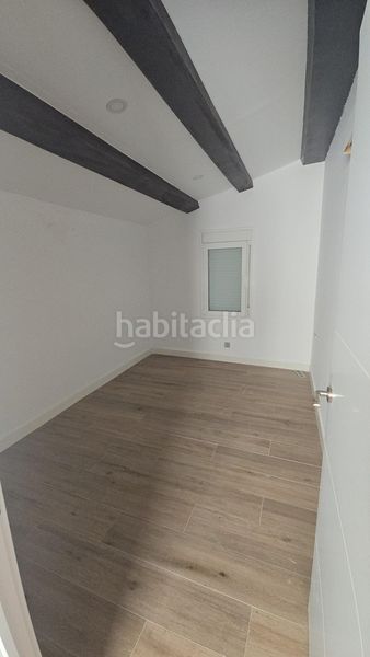 Foto 9f70f251-6305-45ac-aebd-c7c70e6b5314. Casa adossada a Alella