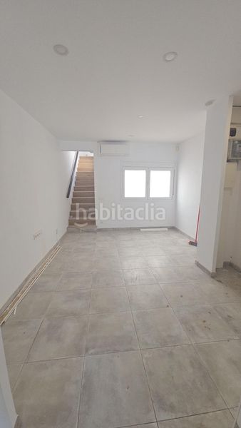 Foto a53a9441-d4c6-4de2-af10-cd23195dba27. Casa adossada a Alella