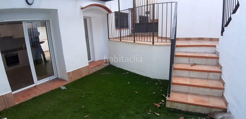Foto af9fa18f-5ae8-4ab6-b6f2-236237465189. Casa adossada a Alella