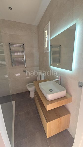 Foto d4e7ca1a-e876-4545-b7d4-49c4d5962af2. Casa adossada a Alella