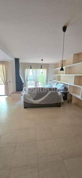 Foto b4f6fa1c-01d7-41b6-90c5-816dabaf354f. Casa amb calefacció aparcament piscina a Migjorn Reus