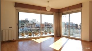 Rent Duplex  Calle manila 23. Con vistas a mar, ascensor a pk