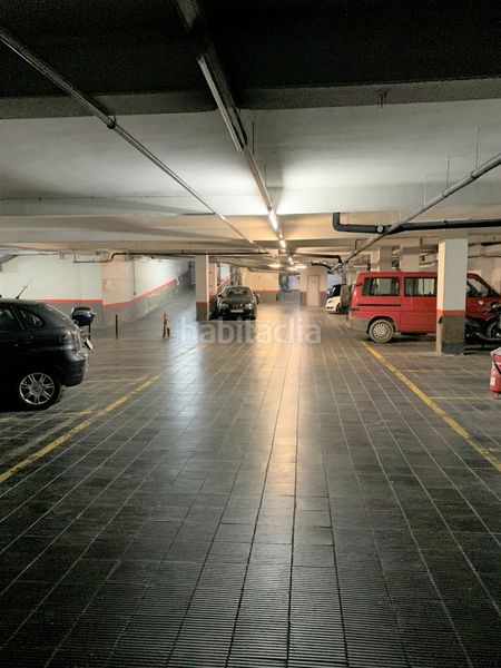 Foto 8f45741b-8fdc-47c9-b851-ff355aea382d. Autoparkplatz in n/a in Sants Barcelona