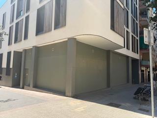 Location Local commercial  Carrer de joaquim valls. Local en alquiler en excelente situación