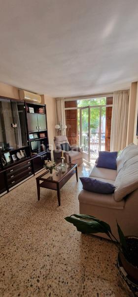 Foto fc8a9080-4bd9-43c7-9c46-96fa417ae5dd. Appartement dans Prosperitat Barcelona