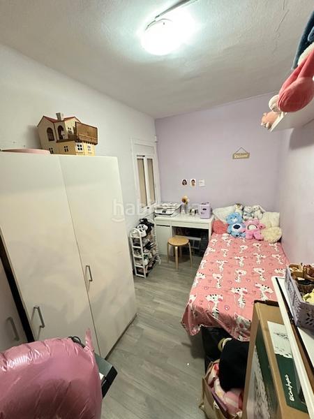 Foto 6e25dd8c-8069-4fe3-ae4b-030ca987f445. Flat in Prosperitat Barcelona