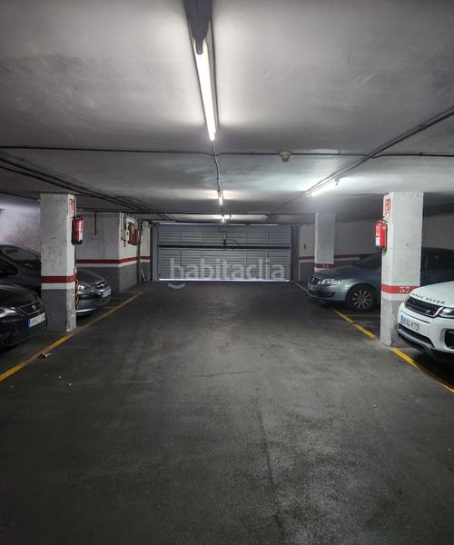 Foto ba52a278-26a3-4570-8204-47847d75b1e5. Autoparkplatz in Prosperitat Barcelona