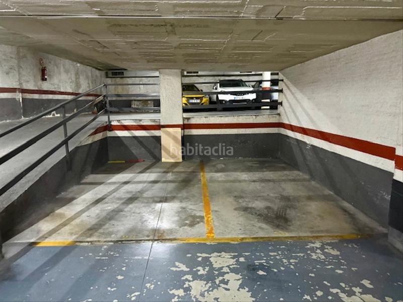 Foto 0d206a01-29cc-4e7a-b8a9-19abaa853cab. Parking voiture dans Prosperitat Barcelona