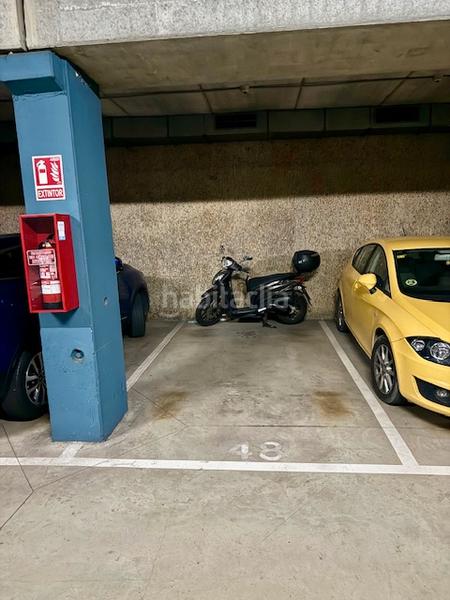 Foto c68240ea-b6e2-465d-8452-82af691e5512. Posto auto in Prosperitat Barcelona