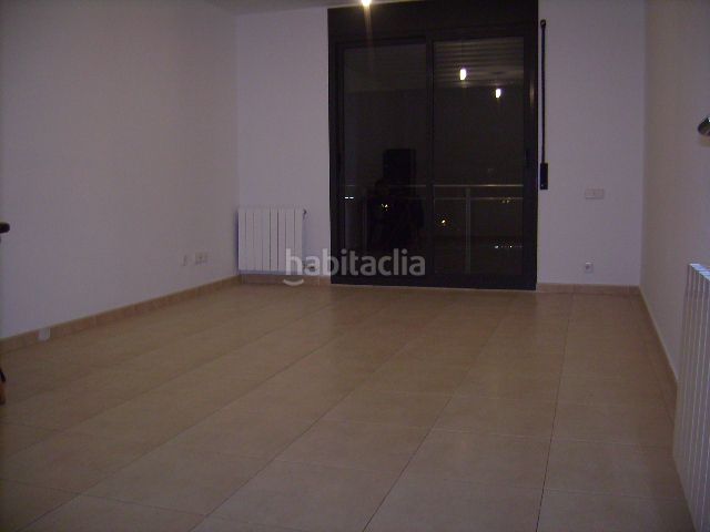 Foto cf7ac184-0fa6-4c44-819c-0c1f5e1fc3e6. Pis amb calefacció a Prosperitat Barcelona