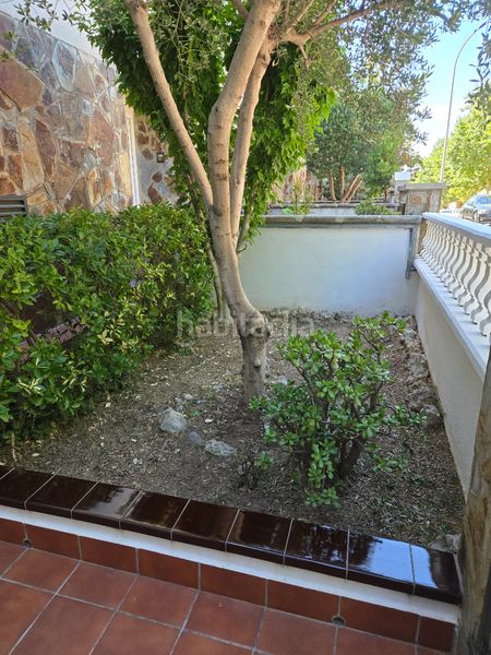 Foto c7c66d12-183a-41c7-9535-4a1b8c9b12ef. Casa aparellada amb calefacció aparcament a Roc Blanc Terrassa