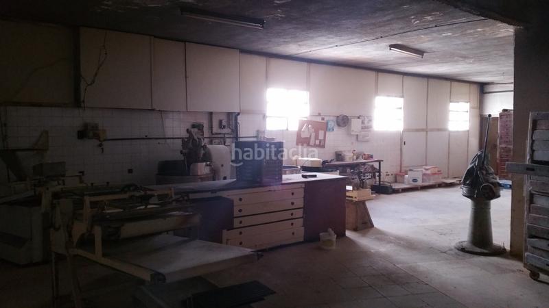 Foto 7fd6dae9-aa2d-40af-aae2-dbb8464975ab. Local commercial dans Llatí Santa Coloma de Gramenet