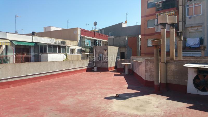 Foto b13114d9-feb0-4918-a26d-dcb2d787092b. Local commercial dans Llatí Santa Coloma de Gramenet