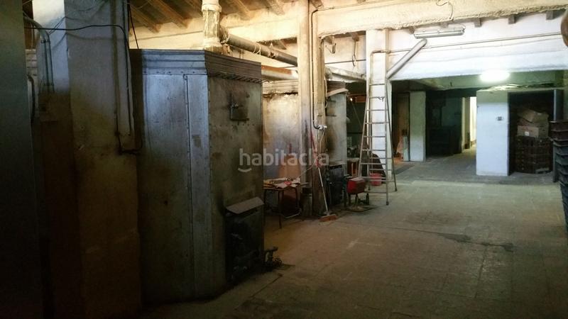 Foto c5342a07-7be5-4db0-b286-8a54d7ba8f83. Local commercial dans Llatí Santa Coloma de Gramenet