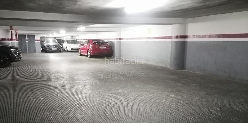 Foto 7dccadf0-292f-4bcf-a897-1e5bde98d041. Affitto posto auto in Sant Antoni Barcelona