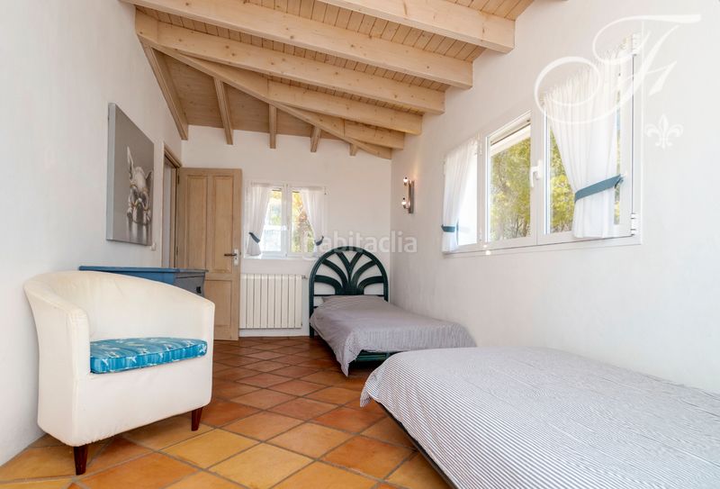 Foto a880dff8-974d-41be-a1c4-31072e06b2d5. Casa adossada amb piscina a Sant Carles Santa Eulària