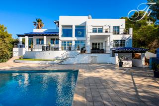 Xalet a Cala Vedella-Cala Tarida. Villa de estilo moderno en cala vadella - ibiza