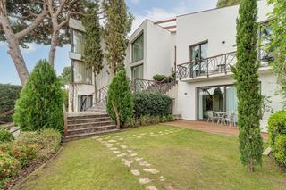 Chalet in Torre Valentina-Mas Vilar de La Mutxada-Treumal