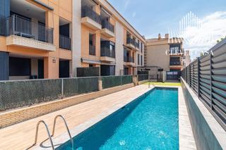 Planta baixa a Platja Gran. Oportunidad única en platja gran de palamós! planta baja con ter