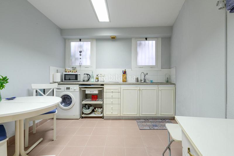 Foto e14111e6-6271-47e3-87ae-ce0f2ce9a10c. Alquiler local comercial en Centre Sant Joan Despí