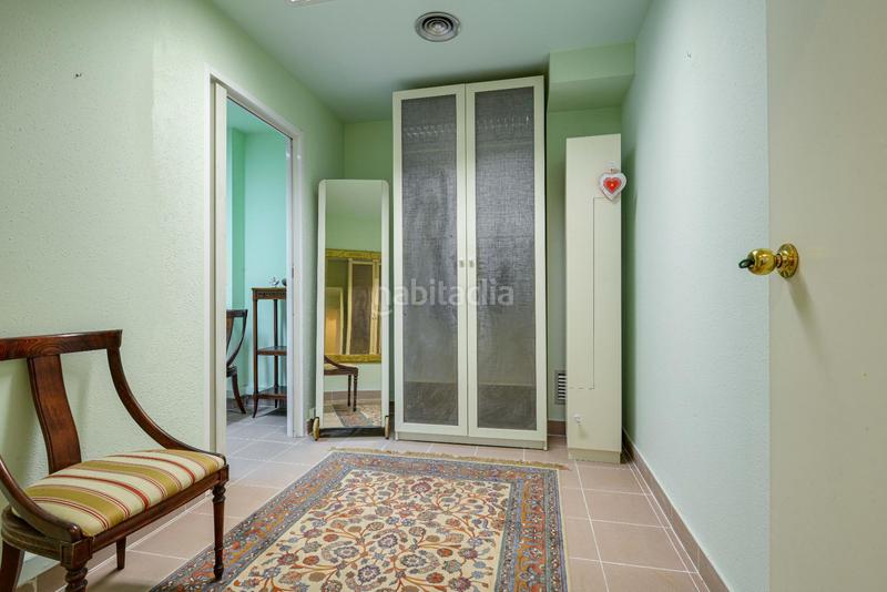 Foto 9bb3e47d-5afb-473a-8b15-815c38abf00e. Location local commercial dans Centre Sant Joan Despí