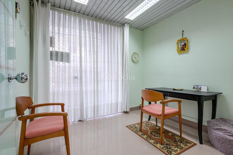 Foto baf34254-a631-4417-ae39-e78aefc43ac2. Location local commercial dans Centre Sant Joan Despí