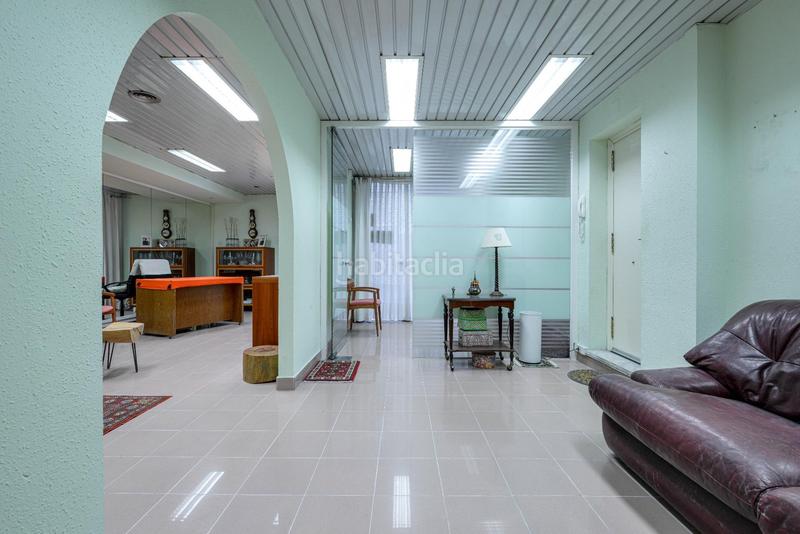 Foto cebcb8e5-a17d-40c5-a1e6-aeb9b7de2901. Affitto locale commerciale in Centre Sant Joan Despí