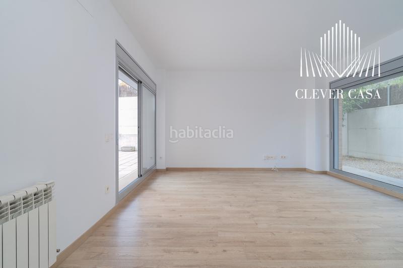 Foto 41bd689b-6796-43ff-aee9-439d5bfa5150. Ground floor with heating parking pool in Parc Central Sant Cugat del Vallès