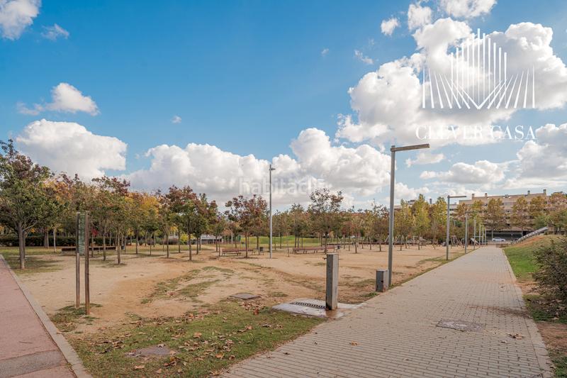 Foto c9485379-1f0f-402f-b6b4-8b813acaa3f0. Ground floor with heating parking pool in Parc Central Sant Cugat del Vallès