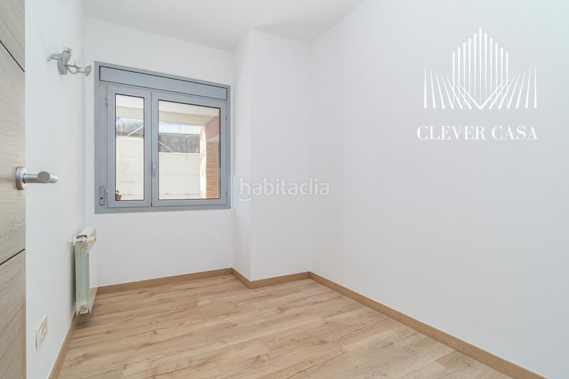 Foto d5ca213e-a292-4446-8cb0-dc271a0c7aea. Ground floor with heating parking pool in Parc Central Sant Cugat del Vallès