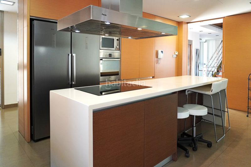 Foto 1b2812f9-f2b4-4744-931e-e40a6d6b33ab. Chalet avec chauffage parking piscine dans Miramar